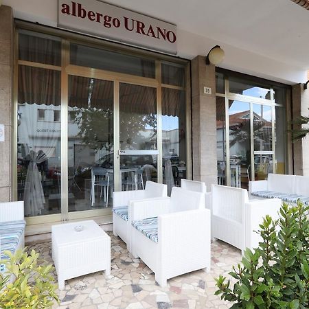 Hotel Urano กัตตอลิกา ภายนอก รูปภาพ