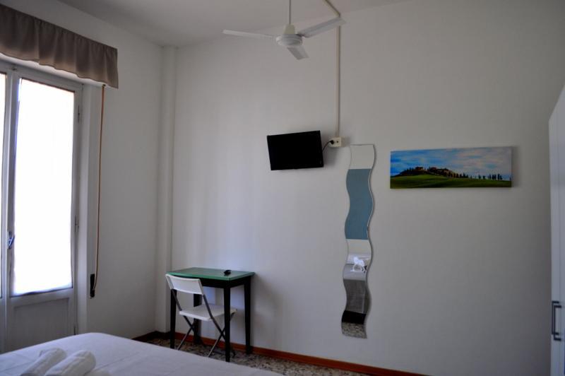 Hotel Urano กัตตอลิกา ภายนอก รูปภาพ